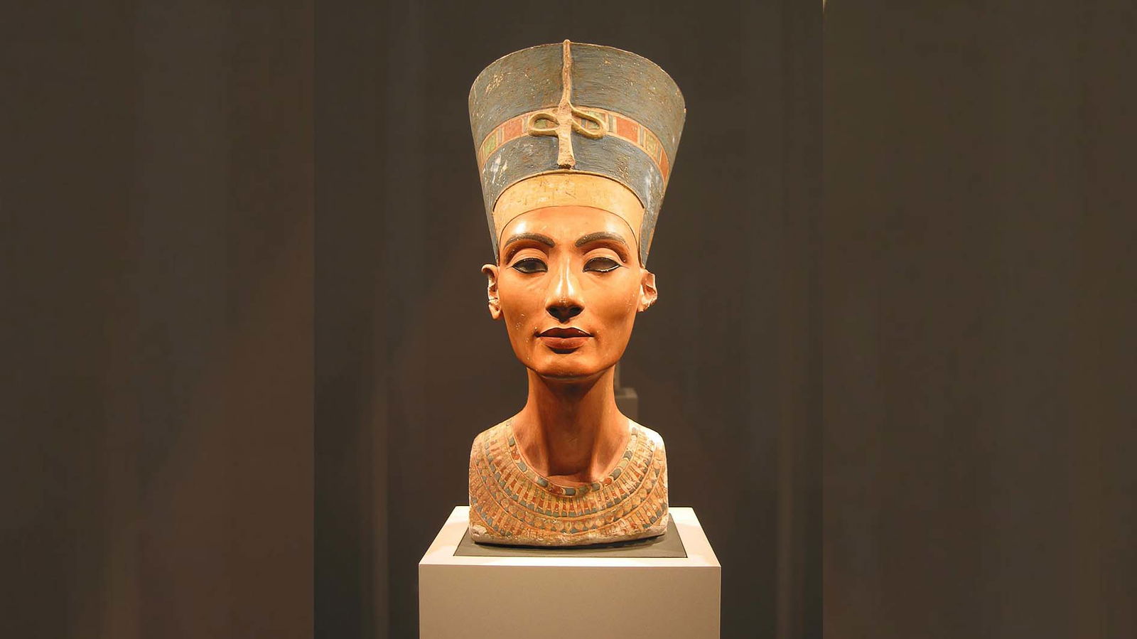 tattoo-tupac-nofretete