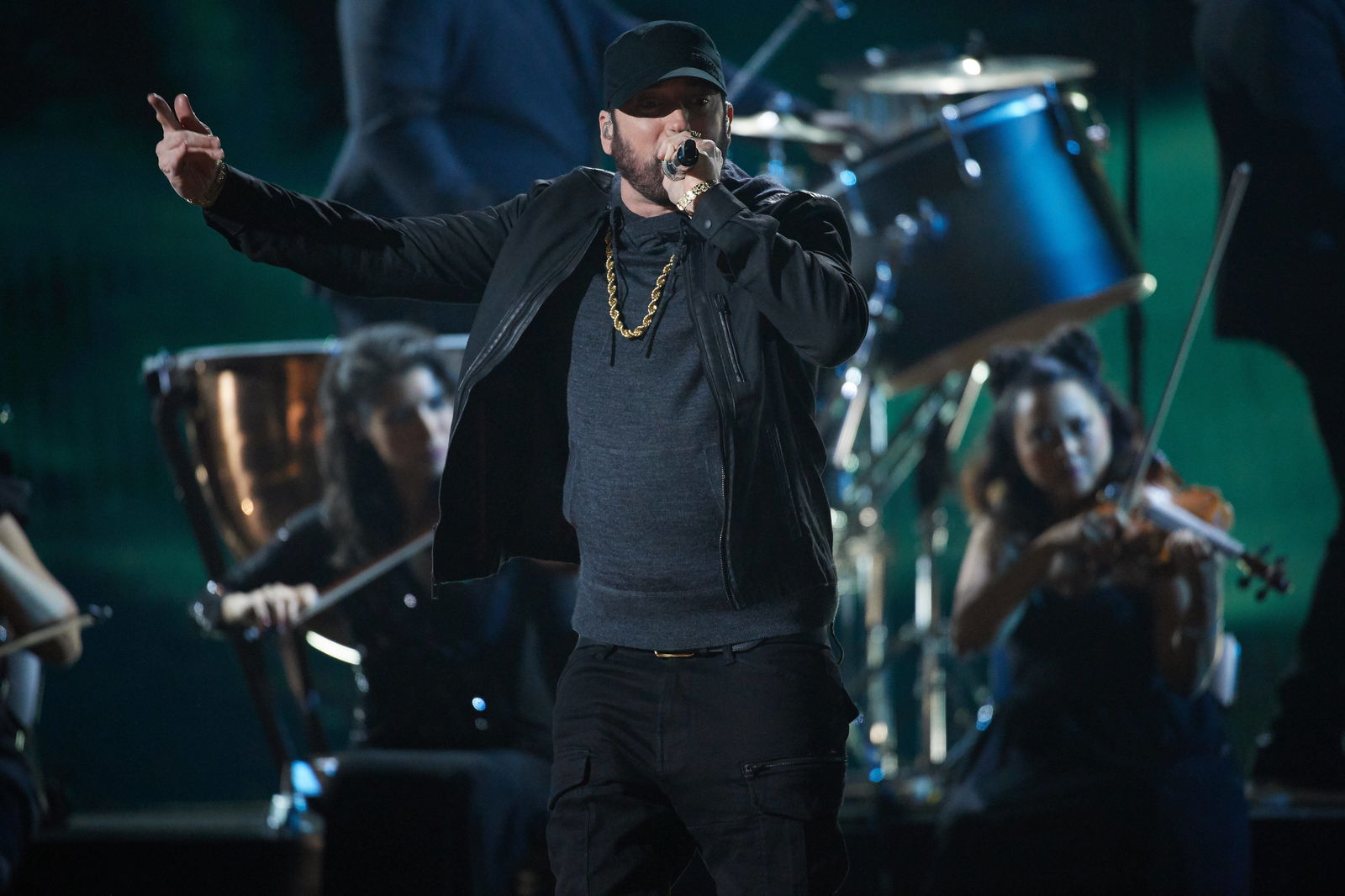 Star News Eminem taucht bei ,,The Death of Slim Shady‘‘ auf!