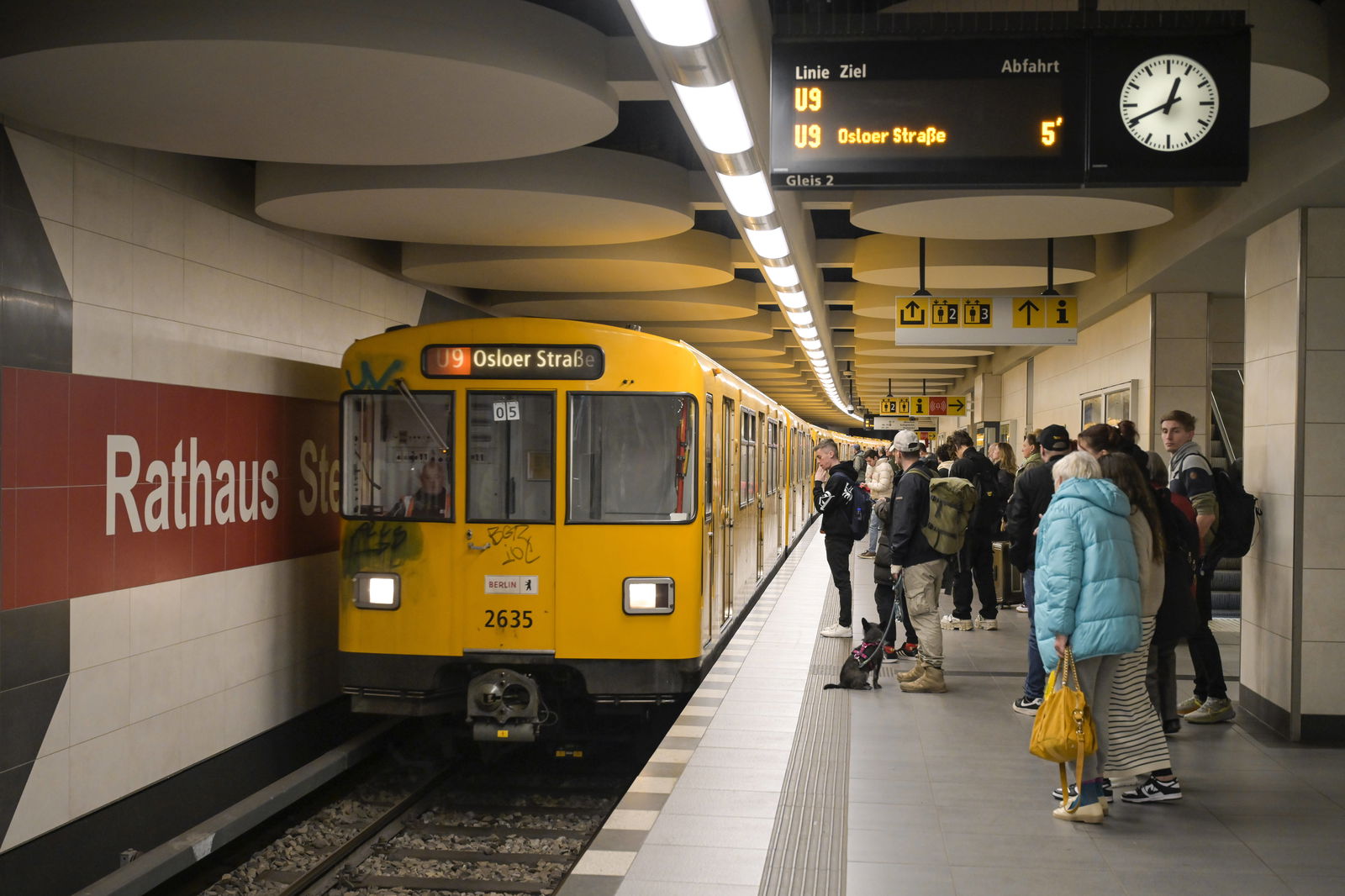 Ubahnhof Rathaus Steglitz