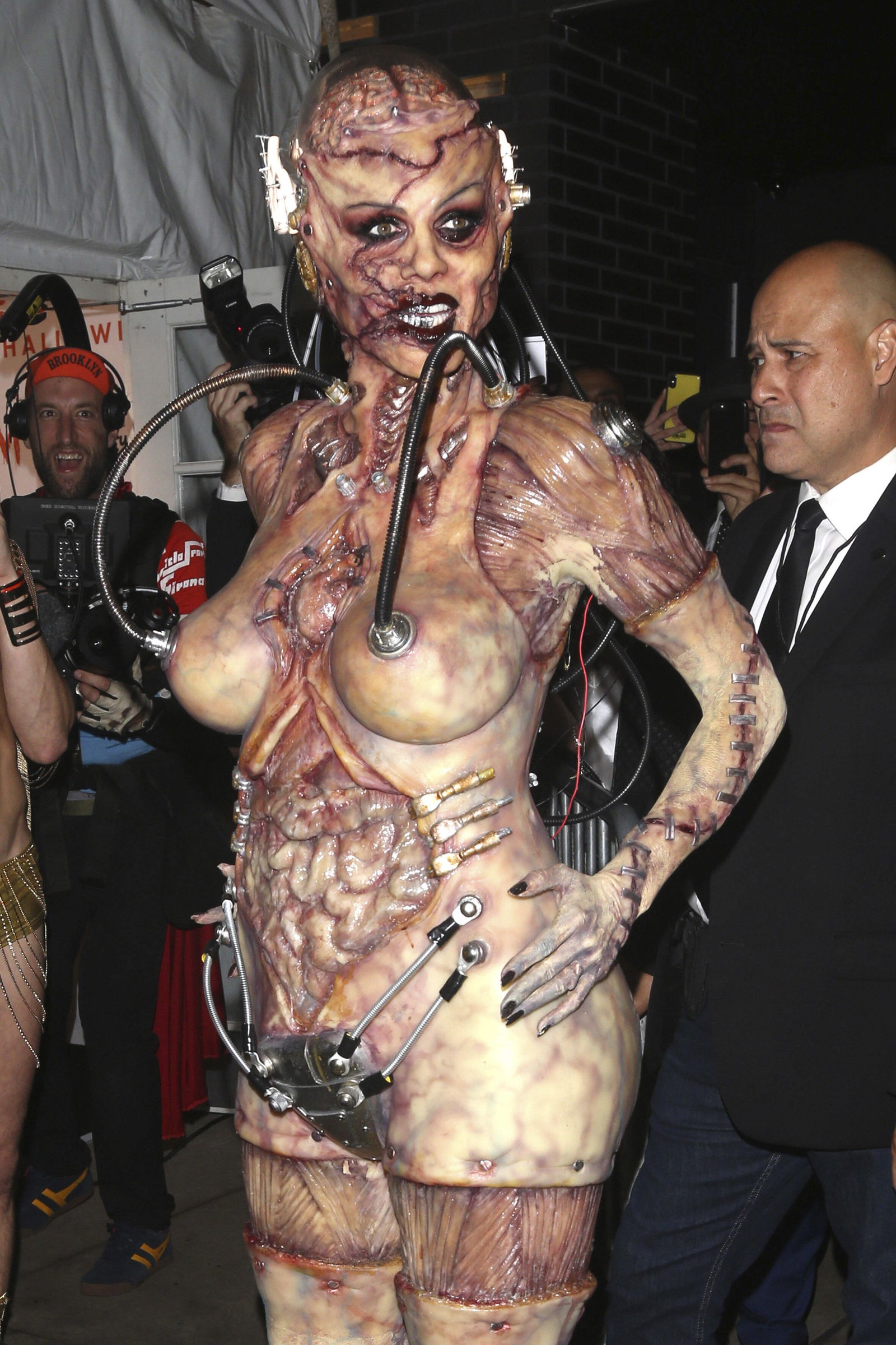 Heidi Cyborg hochkant