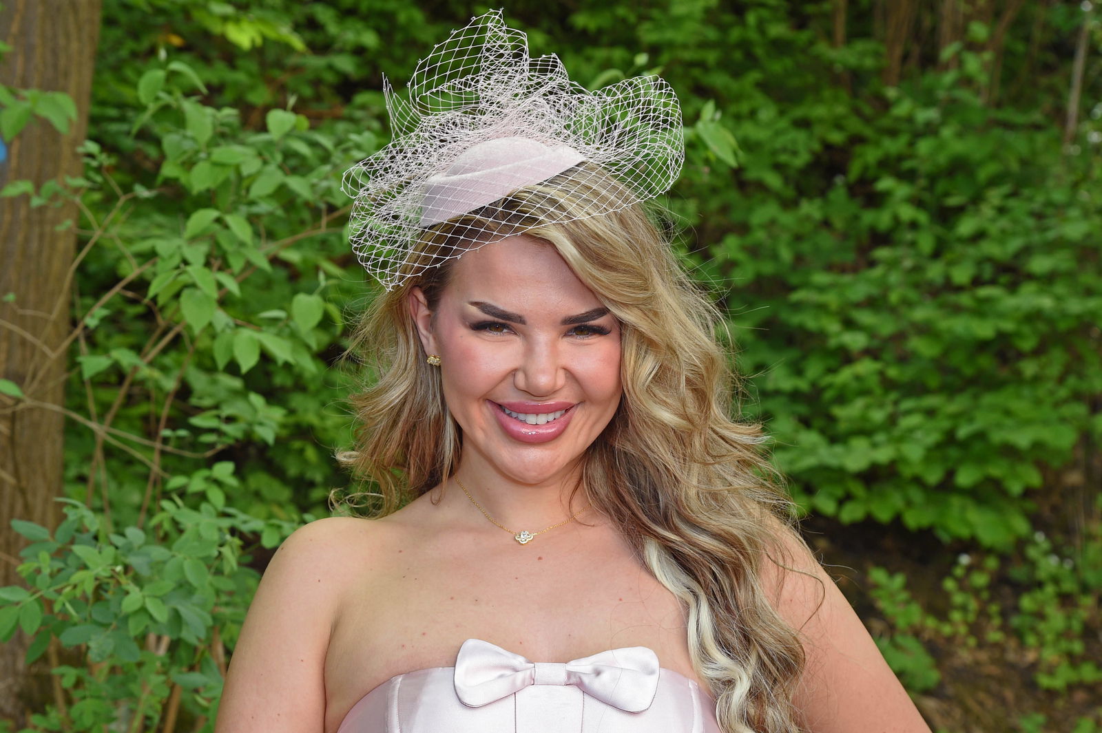 KISS FM Star News Kim Nikola