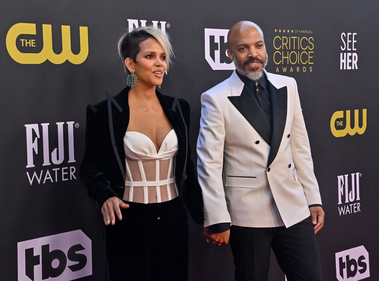 Halle Berry sagt Ja!