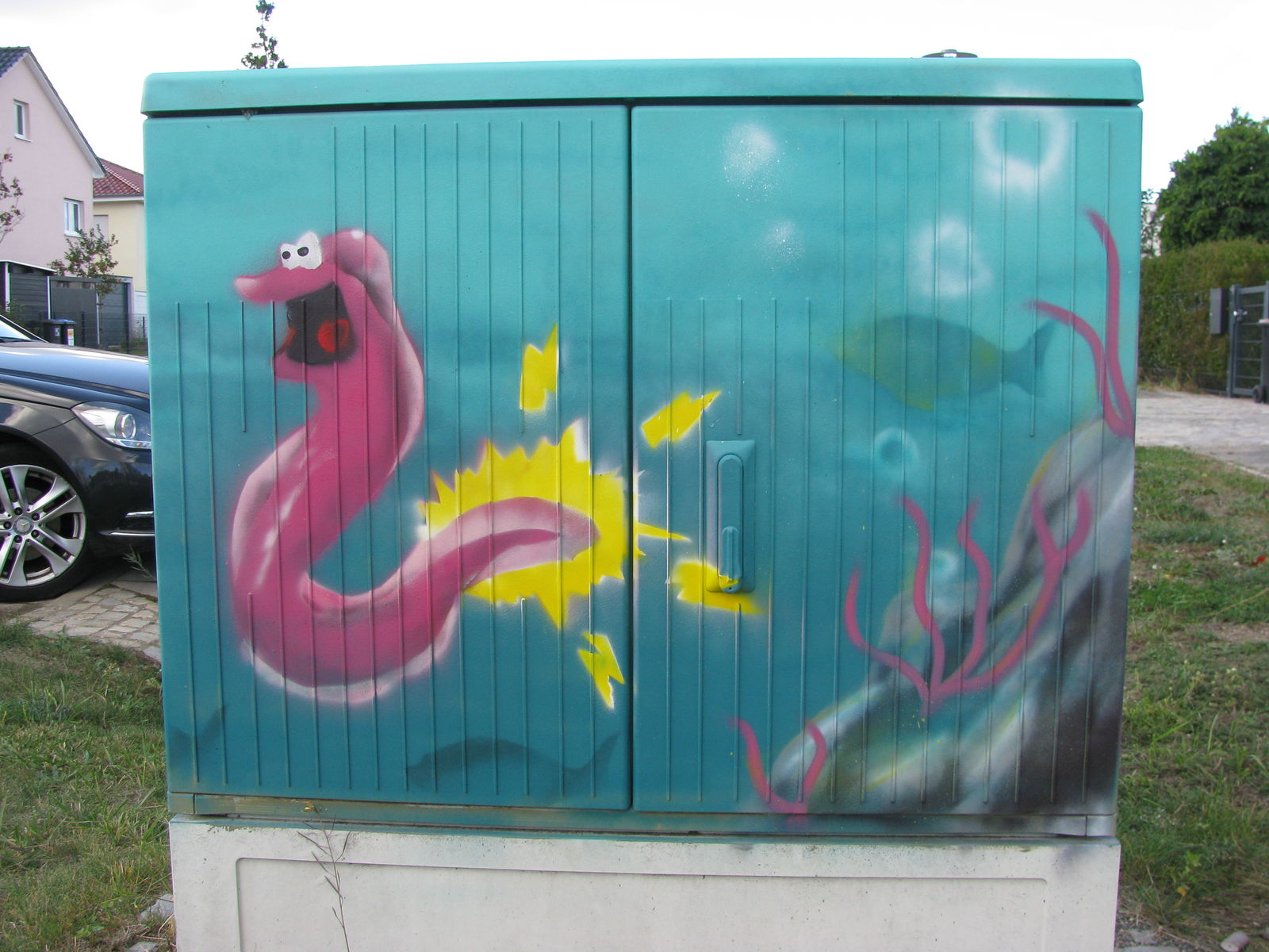 Zitteraal und Roboterhai